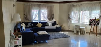 user-CA070083-image
