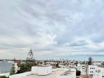 user-CA073239-image
