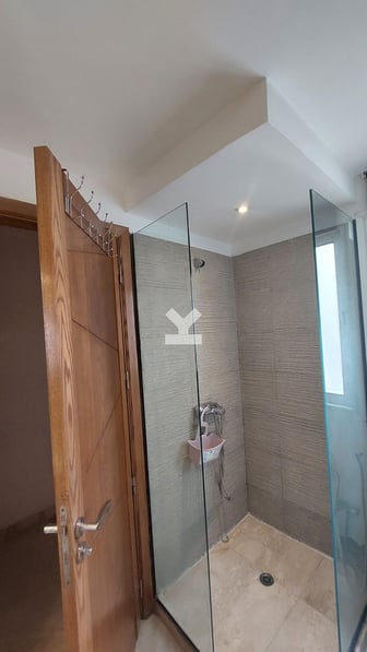 user-CS073291-image
