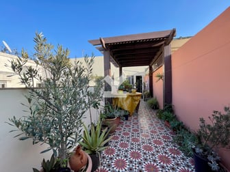 user-CA073327-image