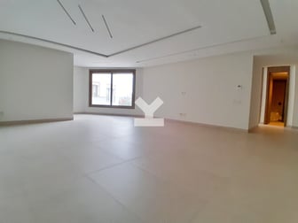 user-CA073918-image