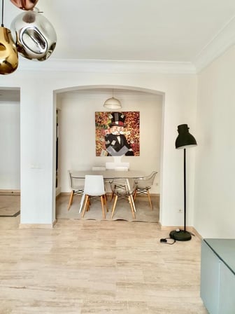 user-CA074263-image