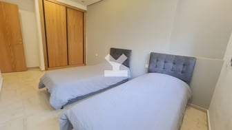 user-CA075012-image
