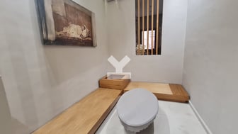user-CA075465-image
