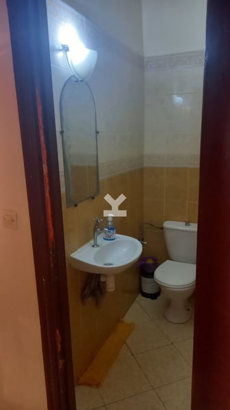 user-CA076781-image