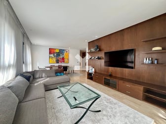 user-CA076892-image