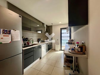 user-CA076892-image
