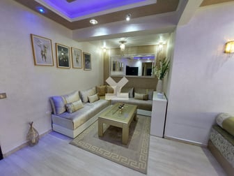 user-CA077916-image
