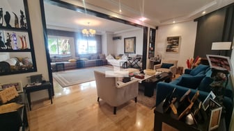 user-CA078581-image