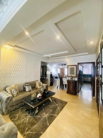 user-CA081145-image