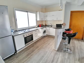 user-CA083475-image