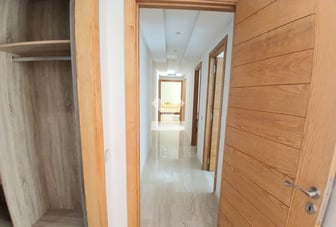 user-CA083958-image
