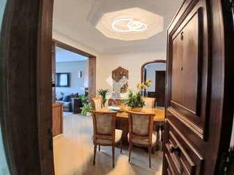 user-CA083985-image