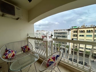 user-CA085936-image