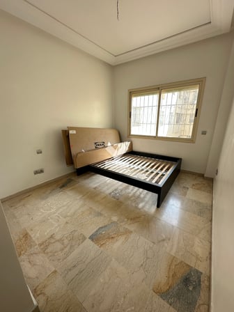user-CA087476-image