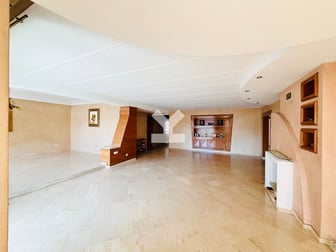 user-CA088400-image