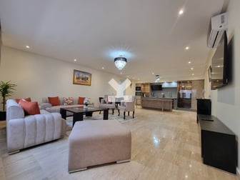 user-CA089519-image