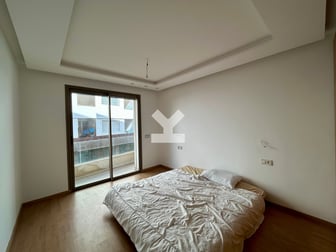 user-CA090589-image