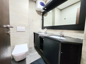 user-CA090782-image