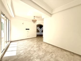user-CA093835-image