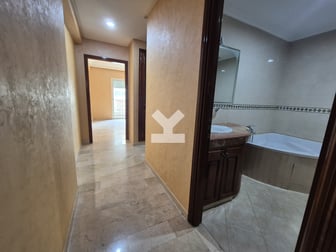 user-CA094364-image
