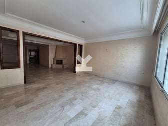 user-CA094364-image