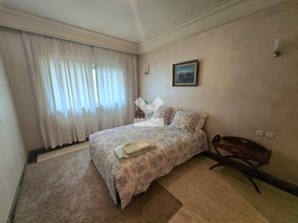 user-CA095540-image