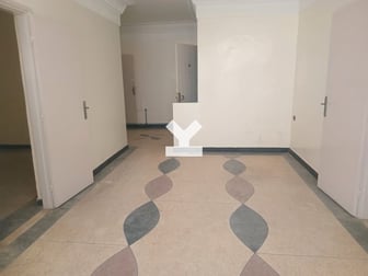 user-CA098225-image