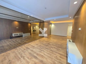 user-CA099478-image