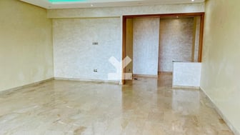 user-CA102647-image