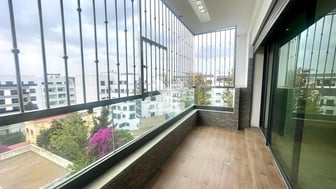 user-CA102647-image