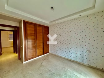 user-CA104792-image