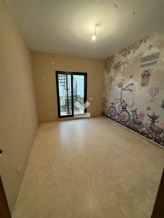 user-CA107881-image