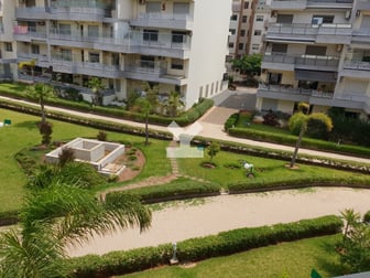 user-CA112045-image