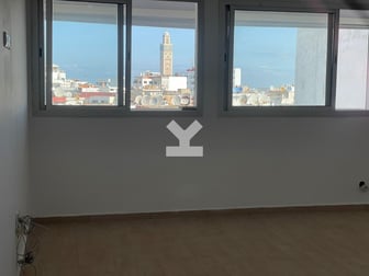 user-CA117593-image