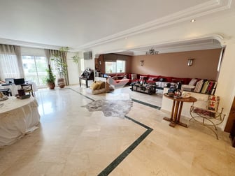user-CA117775-image