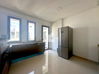 user-CA117884-image