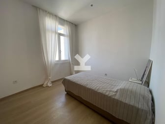 user-CA117893-image