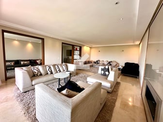user-CA117939-image