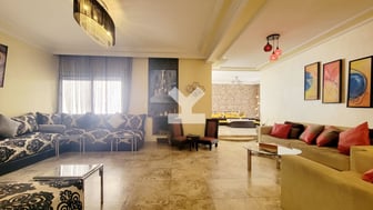 user-CA119373-image
