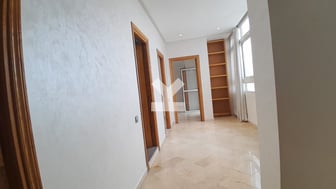 user-CA119934-image