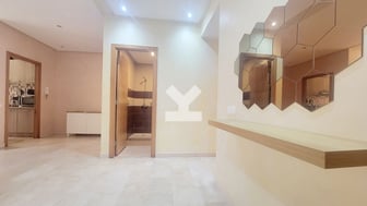 user-CA120509-image
