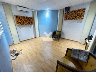 user-CA121850-image