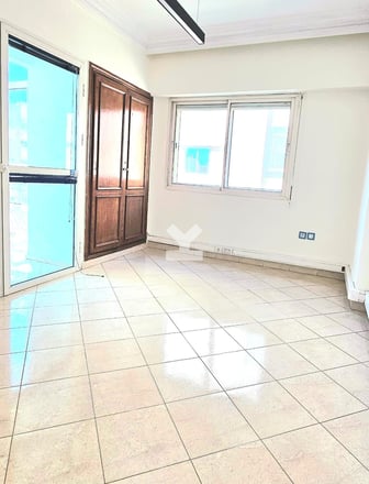user-CA125508-image