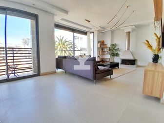 user-CA125904-image