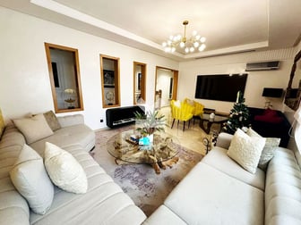 user-CA127061-image
