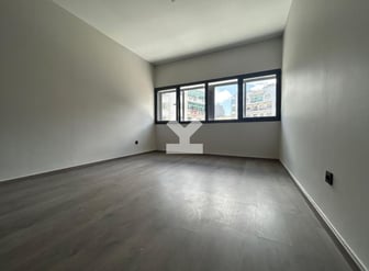 user-CA127461-image