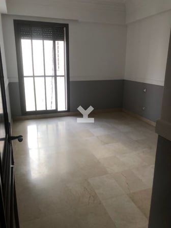 user-CA136561-image