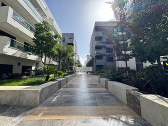 user-CA138251-image