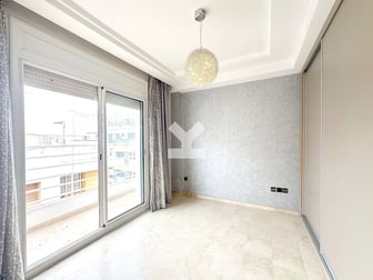 user-CA143380-image